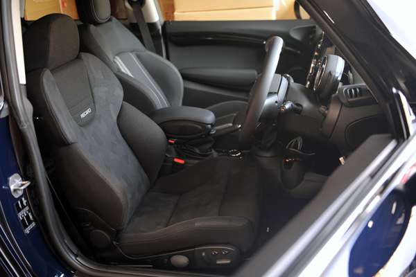 190327_BMW_mini_F56_recaro_stdc_.jpg