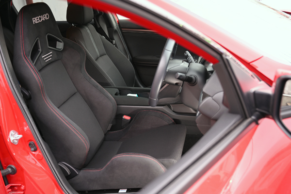 191221_honda_fk7_civic_recaro_sr7_asmyokohama.jpg