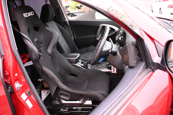 191221_toyota_rav4_recaro_rsg_asmyokohama.jpg