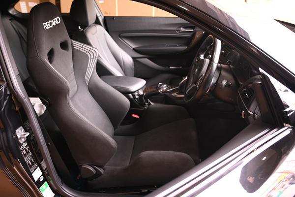 200407_bmw_m2_recaro.jpg