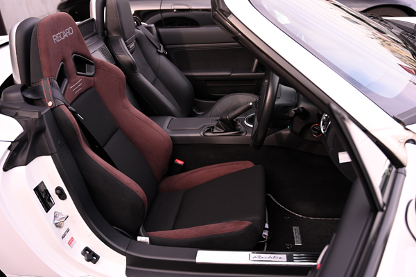 200407_mazda_roadster_recaro_sr7f_asmyokohama.jpg