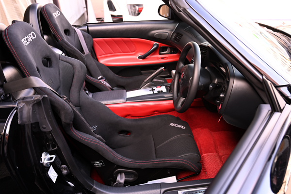 200411_honda_s2000_asmyokohama_recaro_rsg_asmlimited_ruby.jpg