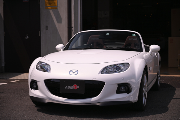 200416_mazda_roadster_.jpg