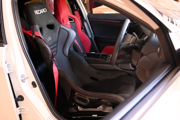 200419_fk8_recaro_rsg_asmlimited_ruby.jpg