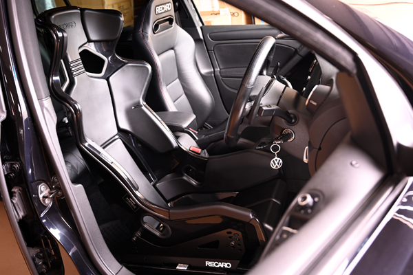 200422_vw_golf_recaro_proracer_rms_asmyokohama.jpg