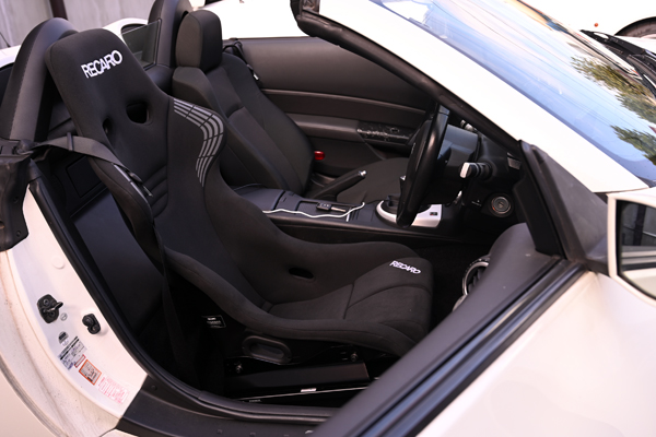 201006_z33_asmyokohama_recaro_rsgs.jpg