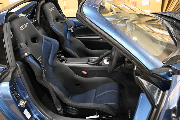 201010_nd_recaro.jpg