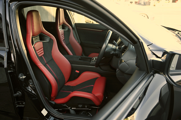 201206_fk8_recaro_sportster_asmyokohama.jpg