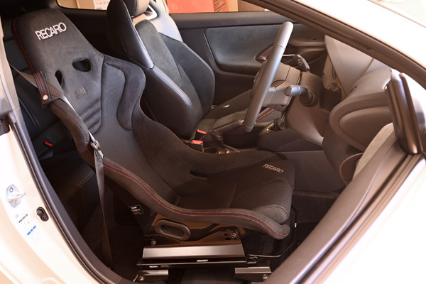 210110_GRyaris_asmyokohama_recaro_rsg.jpg