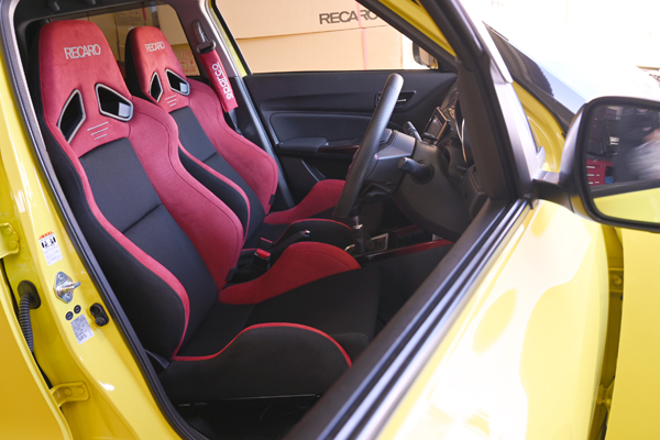 2101_swiftsports_asmyokohama_recaro_sr7.jpg