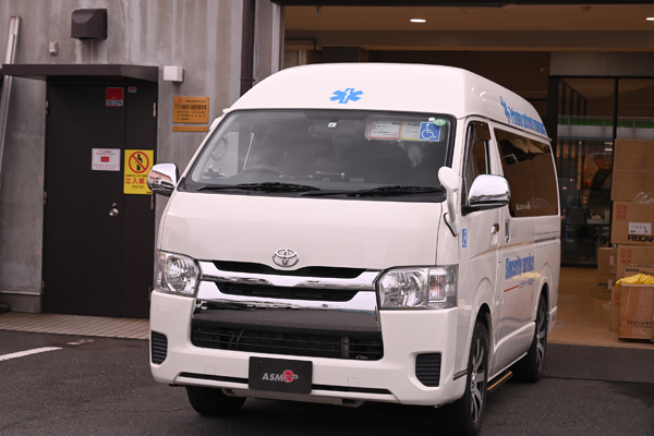 210522_Hiace_.jpg