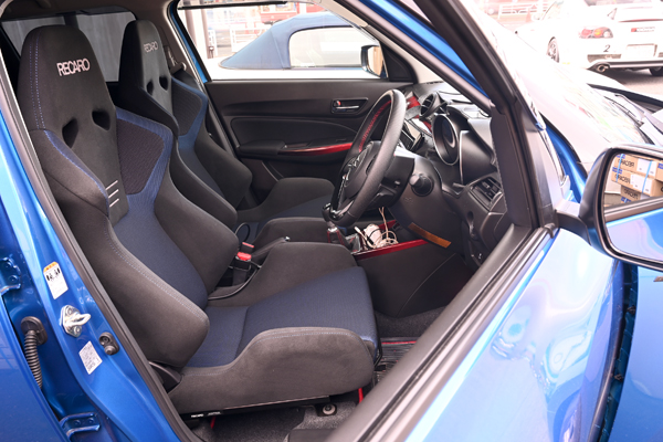 211225_swiftsports_asmyokohama_recaro_sr6_1.jpg