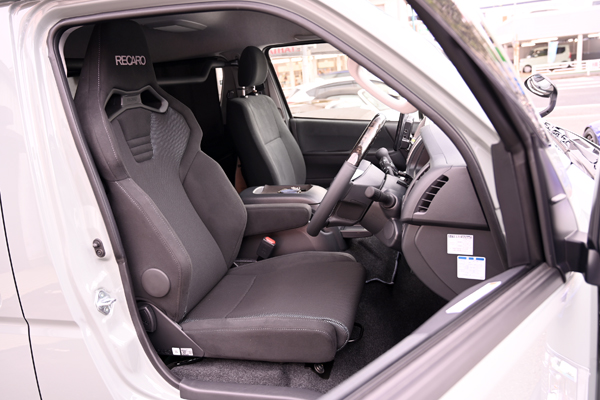 240831_recaro_hiace_asmyokohama3.jpg