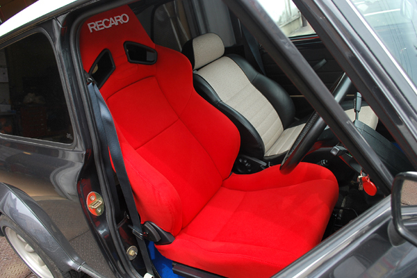 Rover MINI レカロ専門店 ASM -横浜市中区- レカロ(RECARO)シート装着