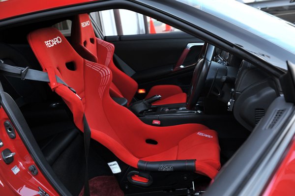 豪奢な RECARO 日産 ニッサン GTR シートレール 正規品 R35 内装品