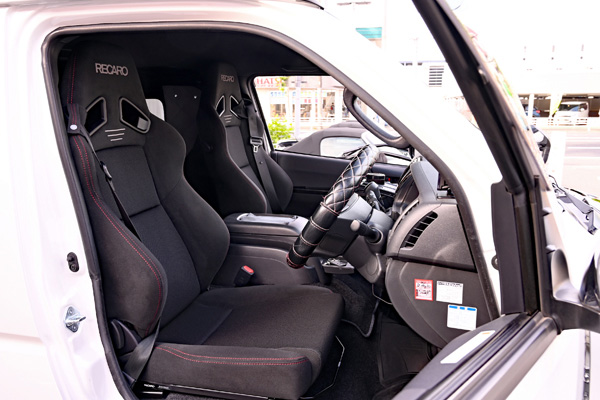 トヨタ レカロ専門店 ASM -横浜市中区- レカロ(RECARO)シート装着写真 