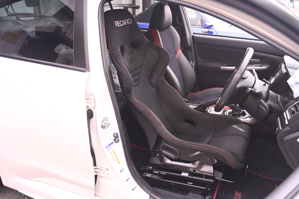 スバル WRX レカロ専門店 ASM -横浜市中区- レカロ(RECARO)シート装着写真・装着例